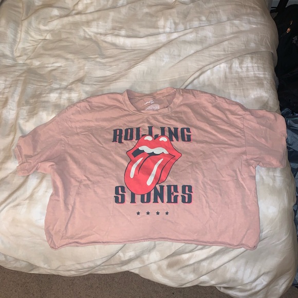 American Eagle Outfitters Tops - CROPPED ROLLING STONES TEE